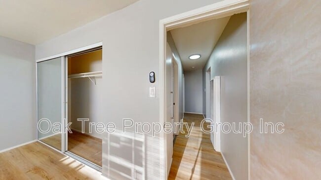 Building Photo - 2858–2860 Brookdale Ave