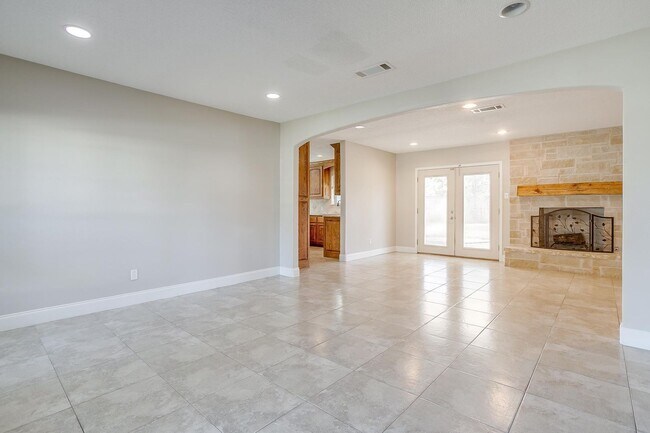 Building Photo - 1812 Winchester Way