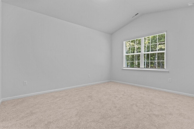 Building Photo - Beautifully designed 4-bedroom, 2-bath ranch
