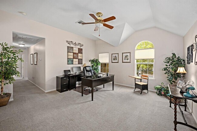 Building Photo - 11506 Aucuba Ln