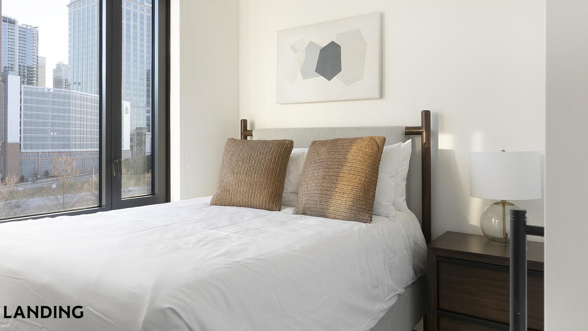 Building Photo - 1007 S Mint St