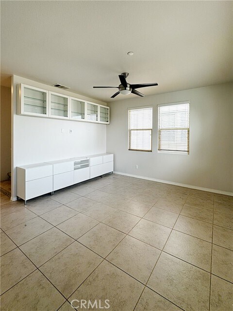 Building Photo - 552 Calle Estrella