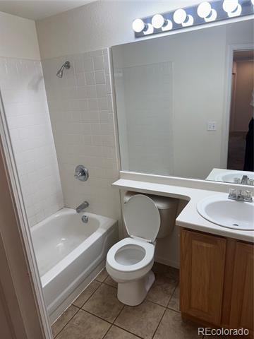 Building Photo - 5856 Fossil Dr