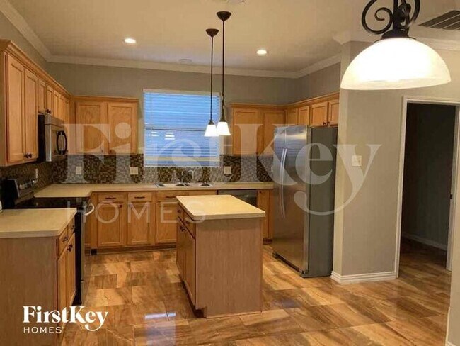 Building Photo - 219 Balsam Grove Cir
