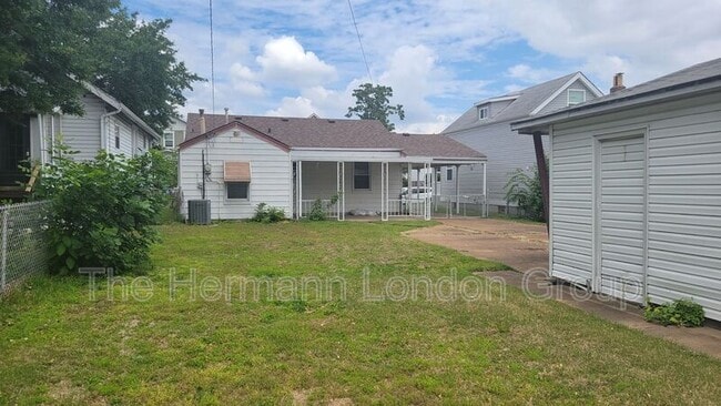 Building Photo - 6320 Arthur Ave