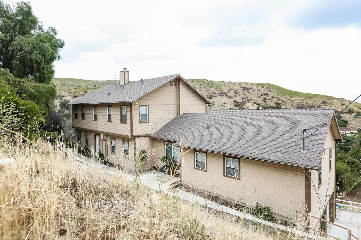 Building Photo - 9404 Wayside Dr