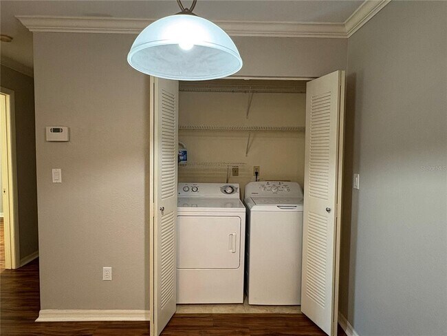 Building Photo - 10263 Gandy Blvd N