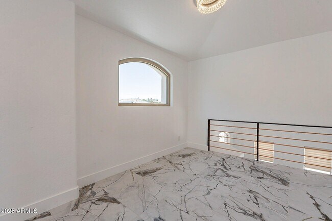 Building Photo - 11525 E Desert Willow Dr