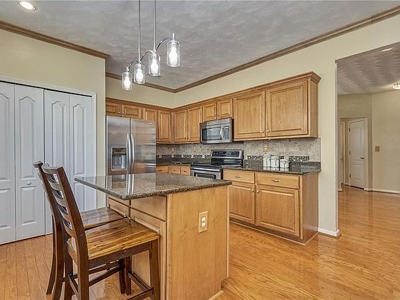 Building Photo - 2923 Drum Point Crescent