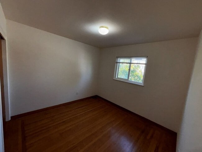 Building Photo - Nor Cal Realty, Inc. - 3 Bedroom 2  Bath with 2 car garage
