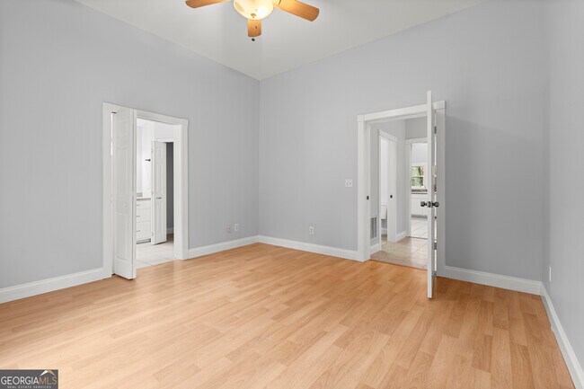 Building Photo - 235 Jenkins Rd