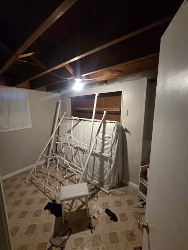 Building Photo - 3009 Gary Dr