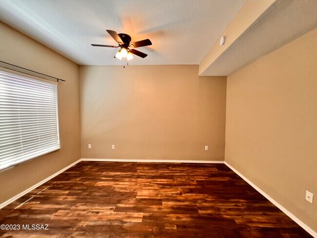 Building Photo - 1500 E Pusch Wilderness Dr