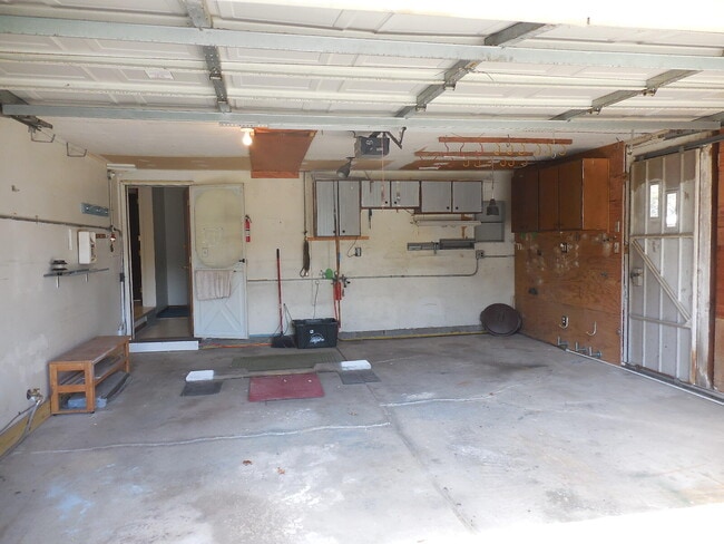 Building Photo - 2716 Hawks Ave