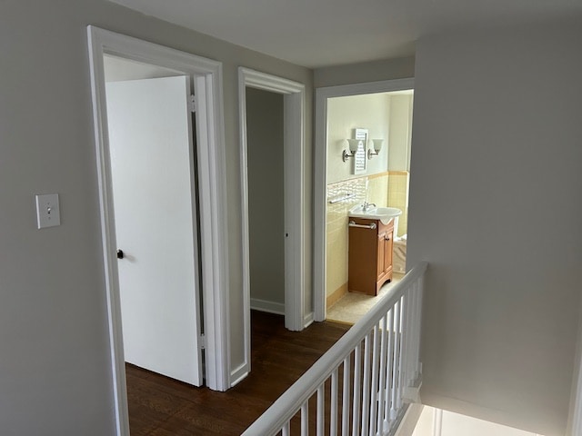 Building Photo - 103 8th St