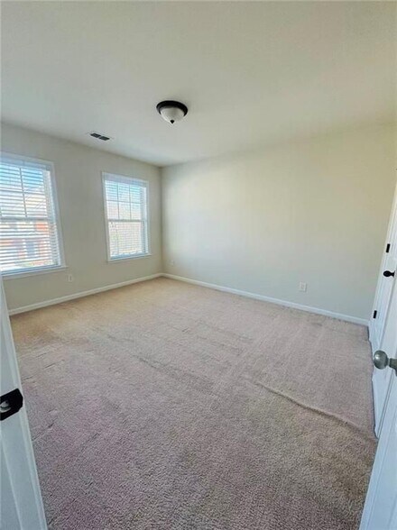 Building Photo - 2450 Northmont Pkwy