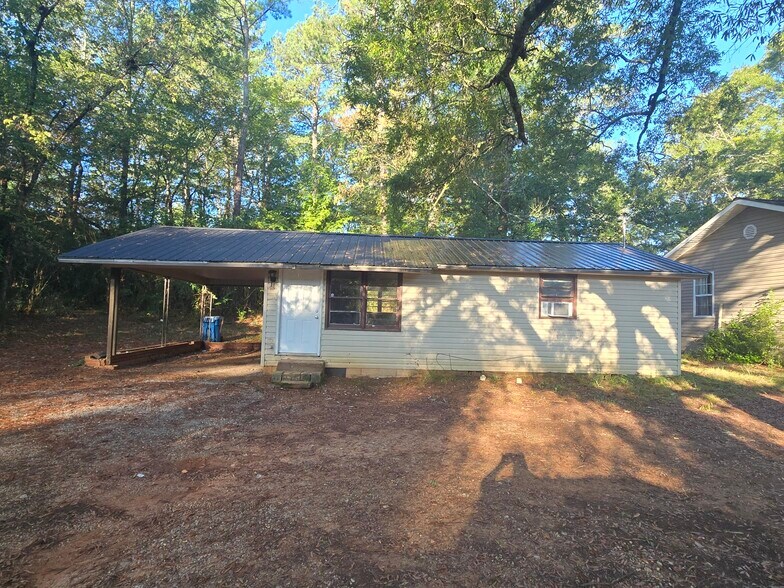 Building Photo - 624 Alexandria Rd SW