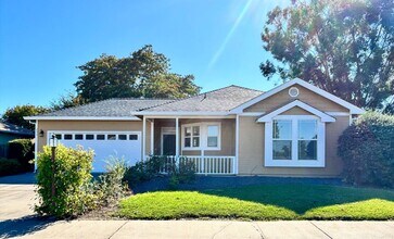 Building Photo - Beautiful 3 bedroom 2 bath house!