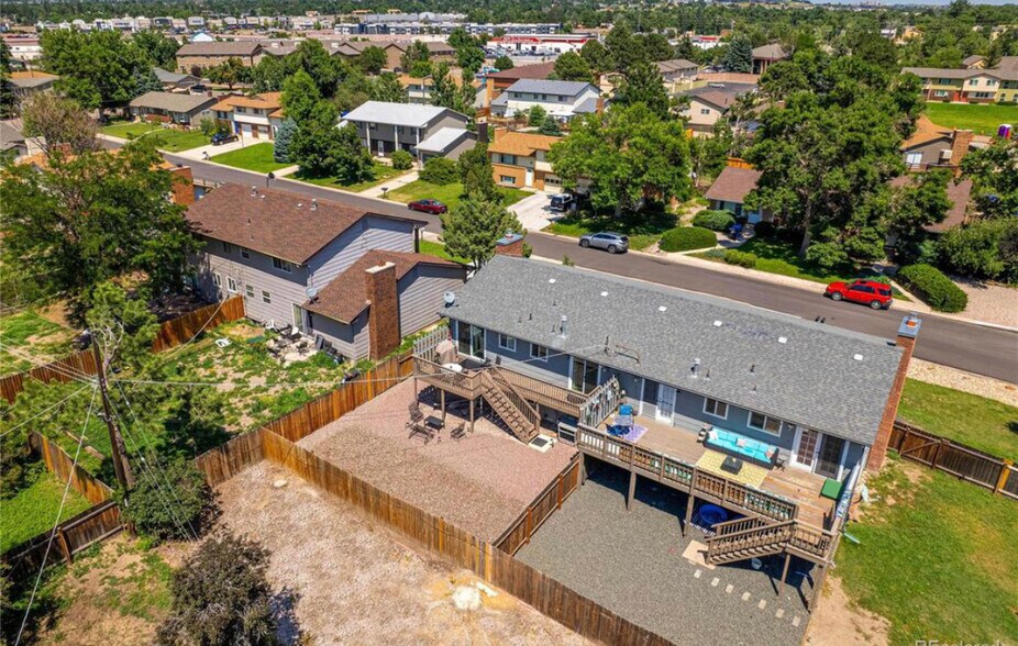 Building Photo - 6716 Hampton Dr