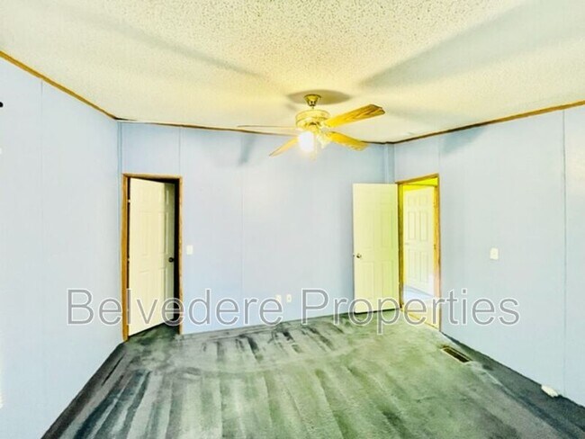 Building Photo - 221 Oak Grove Church Rd