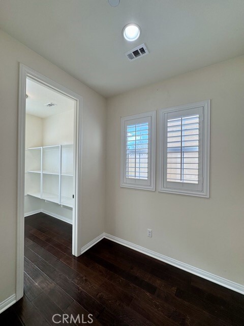 Building Photo - 30223 Mahogany St