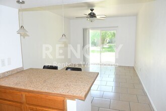 Building Photo - Ideal Remodeled 1 Br 1 Ba Condo Near 3rd St and Thomas in Central Phoenix