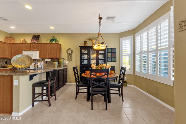 Building Photo - 4718 E Jude Ct