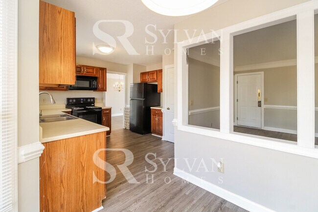 Building Photo - The Lifestyle You Deserve.