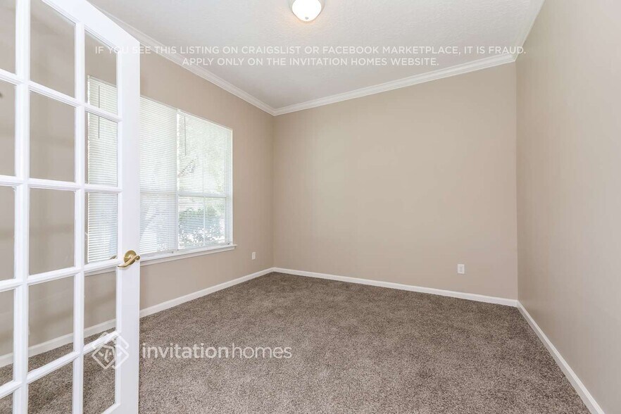 Building Photo - 11121 Apple Blossom Trail W