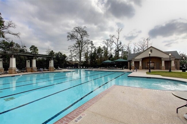 Building Photo - 1602 Eden Meadows Dr