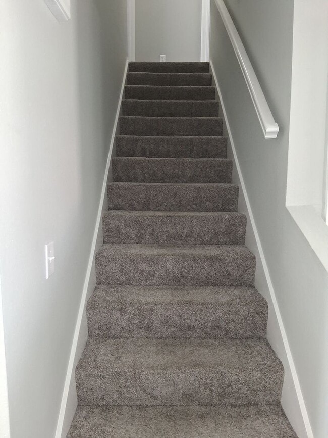 Building Photo - 3306 SW Landau Ct