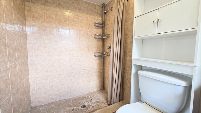 Building Photo - 1530 NW 93rd Terrace