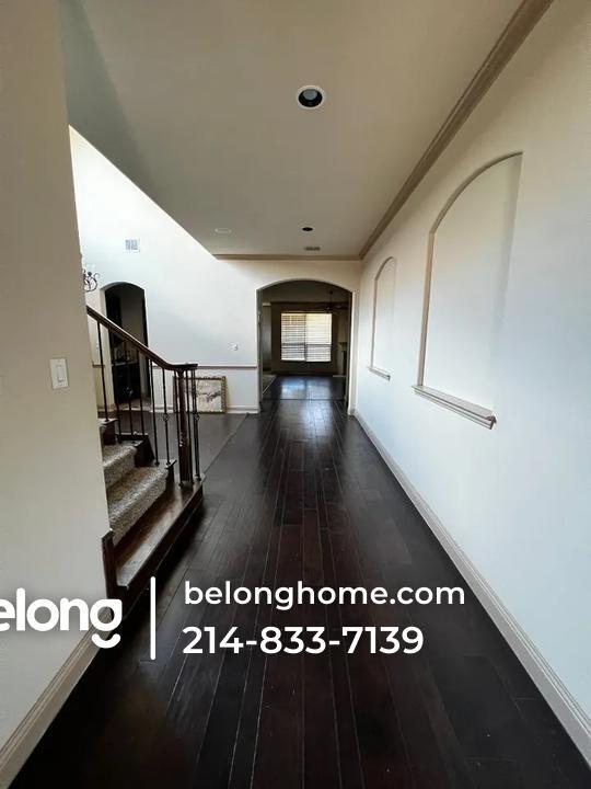 Building Photo - 588 Deverson Dr