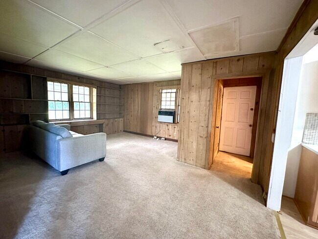 Building Photo - 4743 Purdy Ln