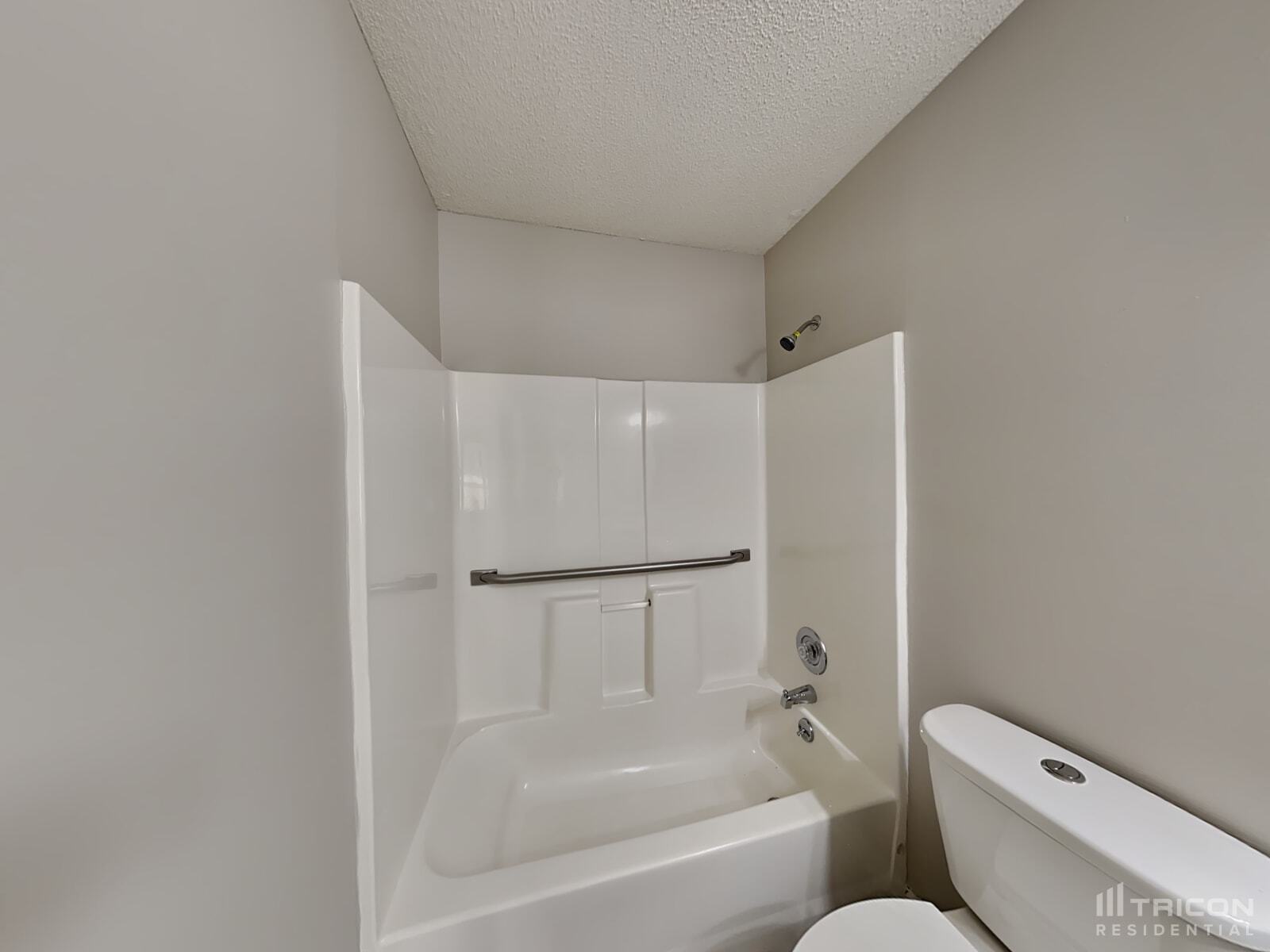 Building Photo - 102 Coventry Dr