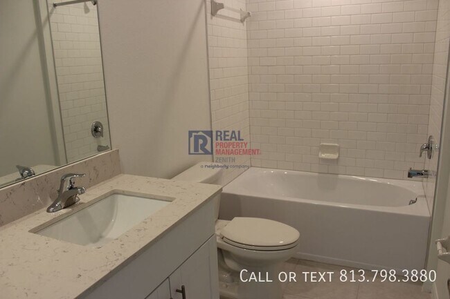 Building Photo - 32146 Powderpuff Mimosa Dr