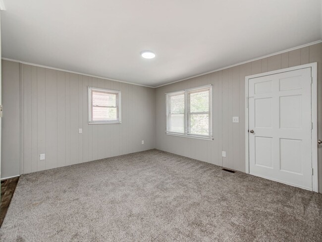Building Photo - Charming 3-bedroom, 1-bath home in Stanley, NC