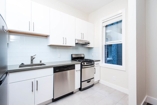 Building Photo - 555 EDDY Apartments