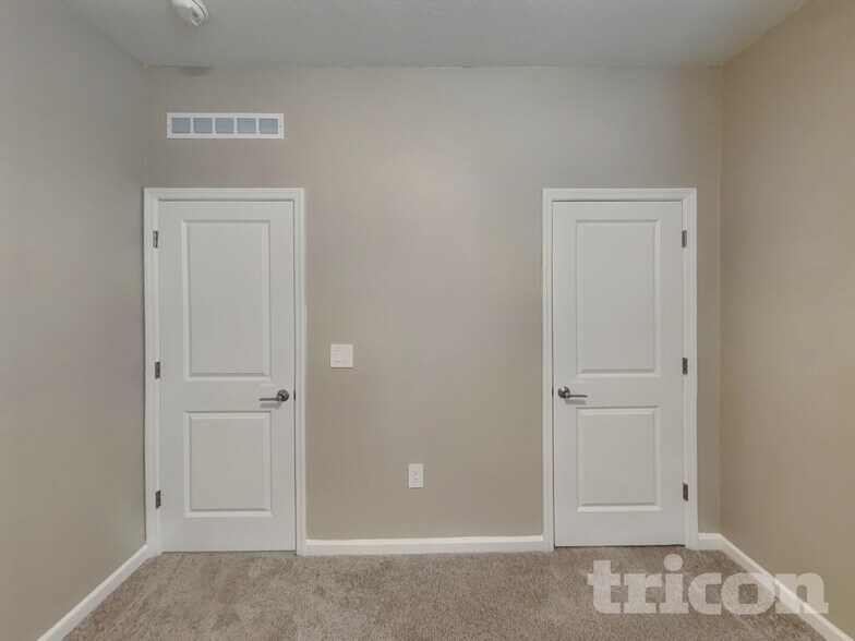 Building Photo - 722 Abita Aly