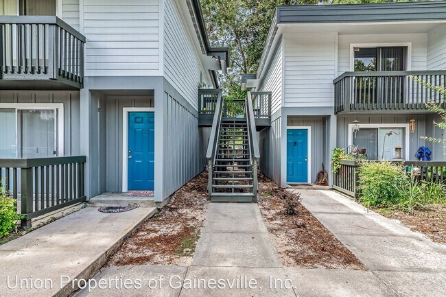 Building Photo - 1 br, 1 bath Apartment - 3555 SW 20th Avenue