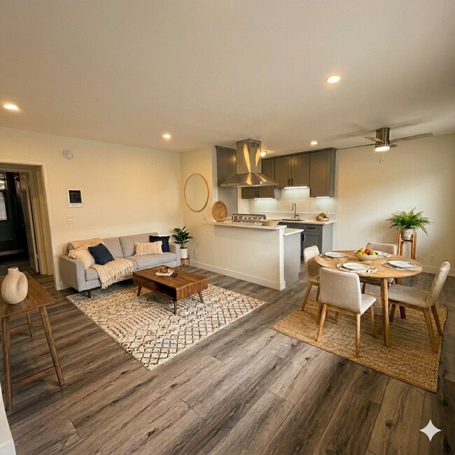 Building Photo - Fully Renovated 1BR in Van Nuys – Modern Kitchen + Parking