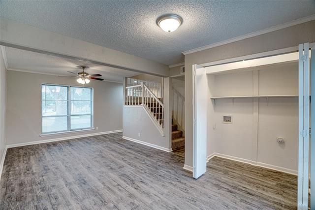 Building Photo - 3027 Harlan Dr
