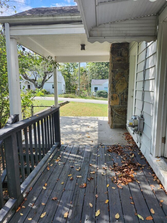 Building Photo - Great 3 bedroom 2 bath home in Red Bank, TN