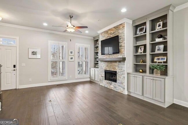 Building Photo - 355 Cricket Ln