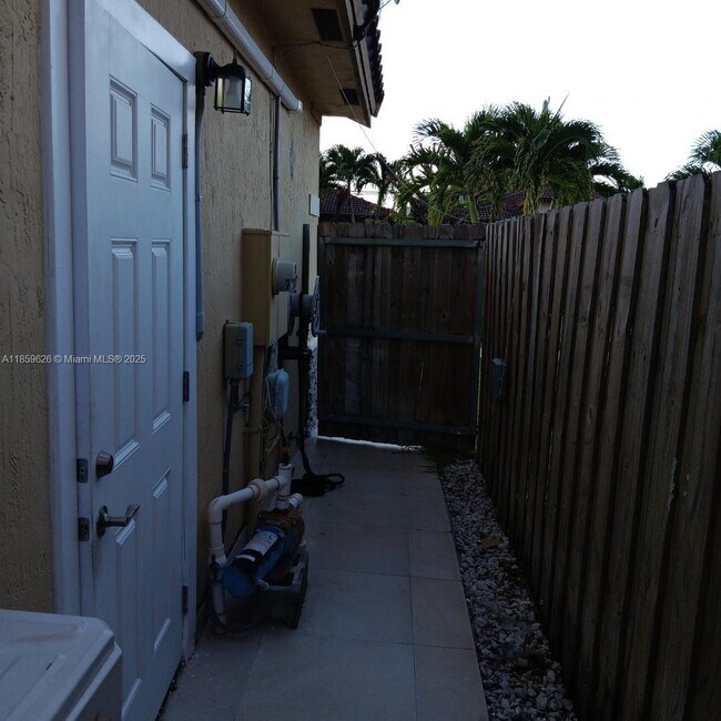 Primary Photo - 13376 SW 268th Ter