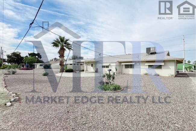 Building Photo - 2Bed/2Bath House in Sun City on Golf Course! Ready for Immediate Move-In!