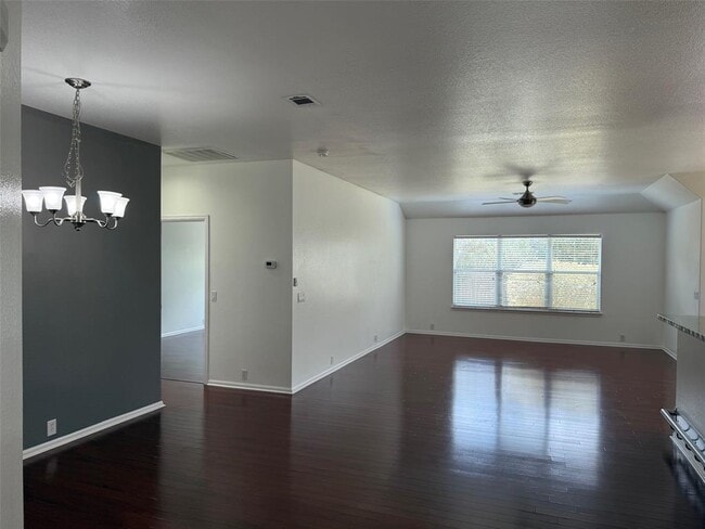 Building Photo - 155 Hoot Owl Ln S