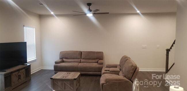 Building Photo - 10408 Dalton Woods Ct NW