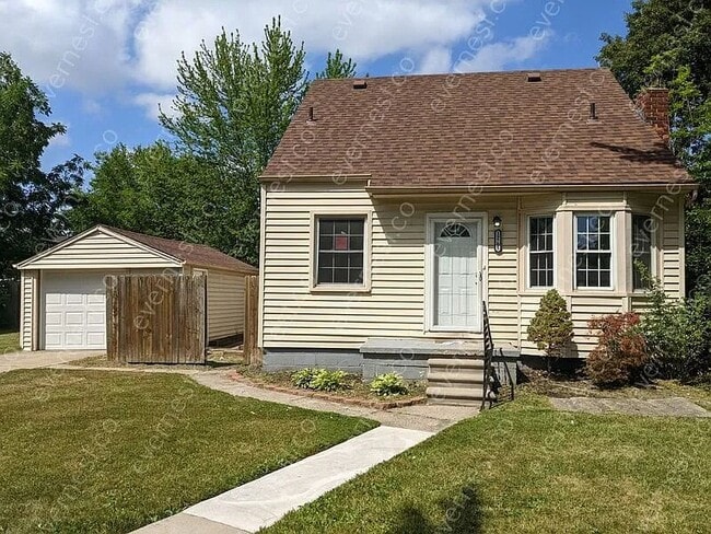 Building Photo - 19705 Salisbury St