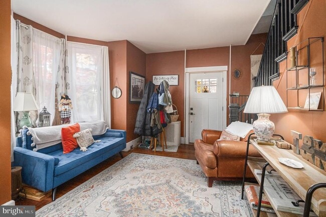 Building Photo - 7710 Queen St